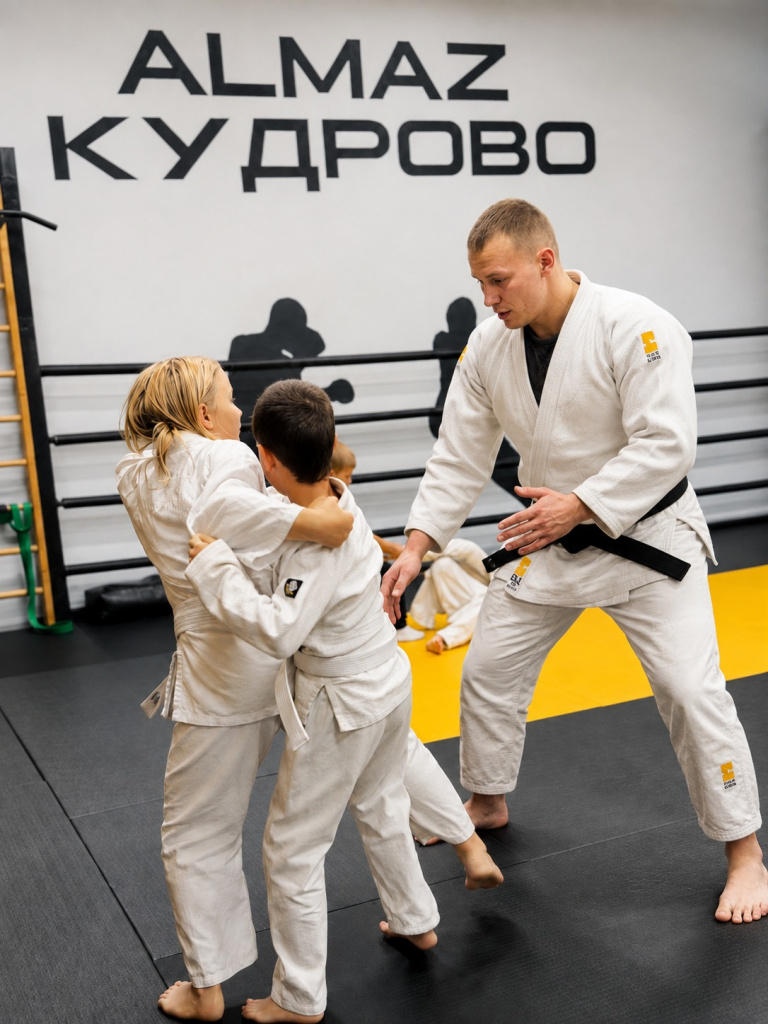 Тренировки по дзюдо в Кудрово - для детей Тренировки по дзюдо в Кудрово - для детей